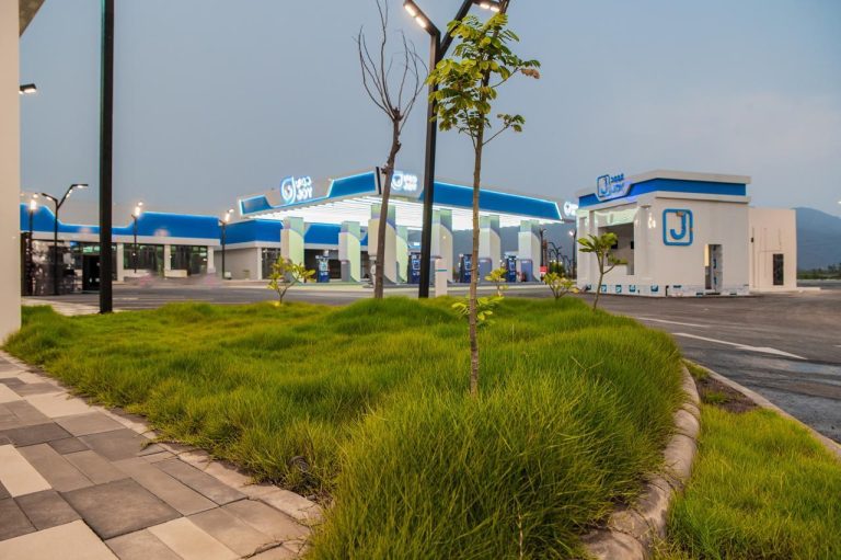 e6cde75f-da8c-4051-8a2b-cc673fe87d40